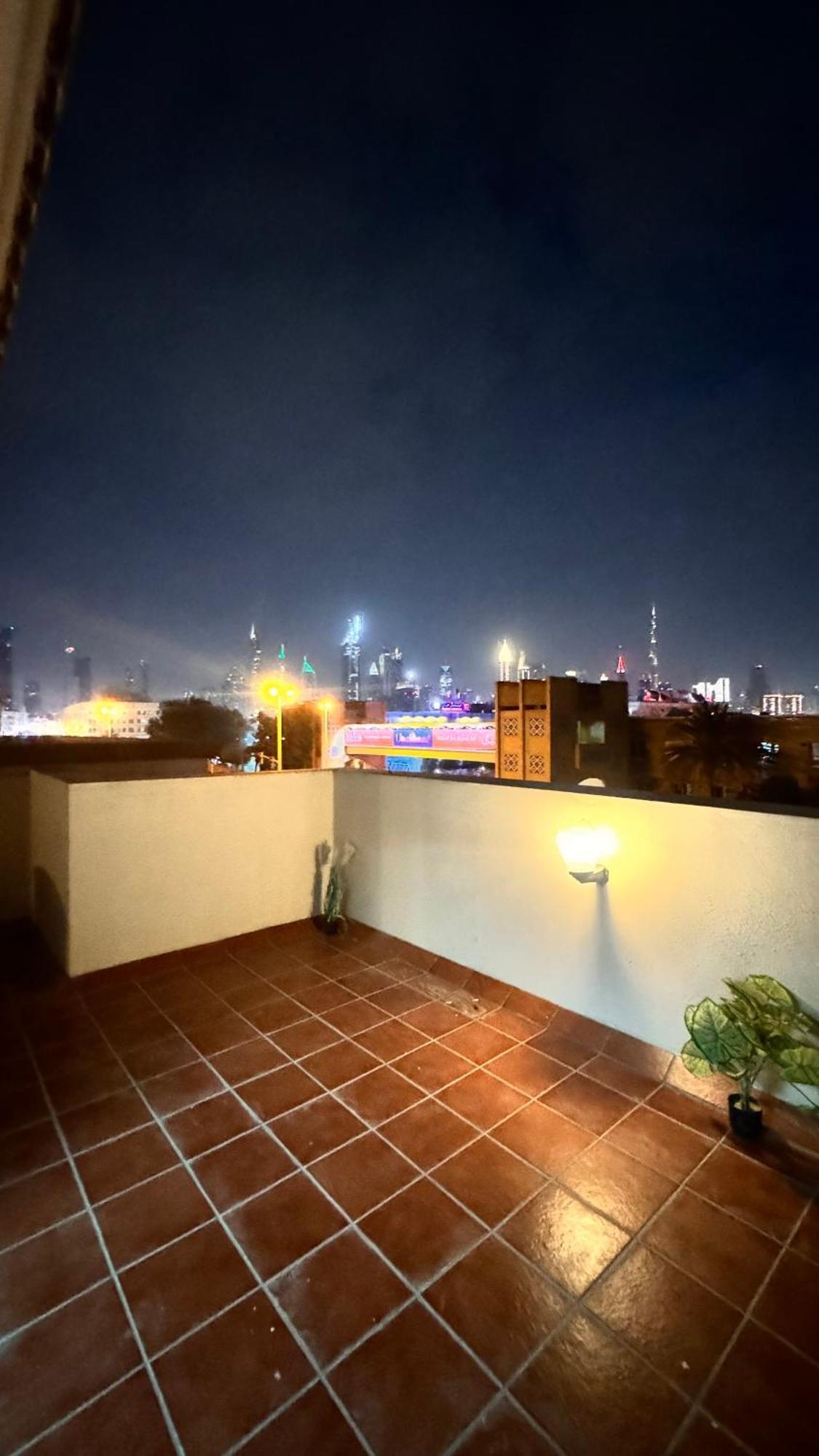Hotel White House Dubai Exterior foto